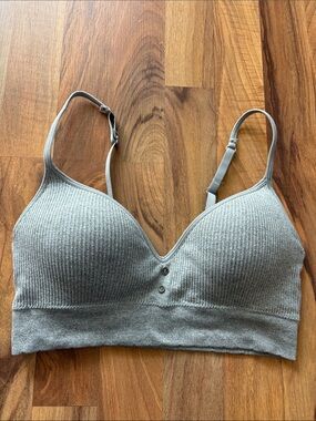 Lucky Brand Woman’s Ribbed Light Gray Bralette with Adjustable Straps Size M